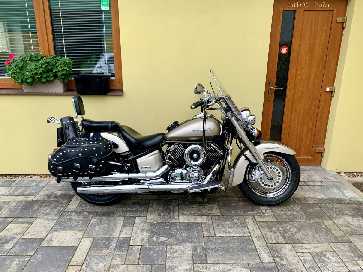 Yamaha XVS 1100 Dragstar